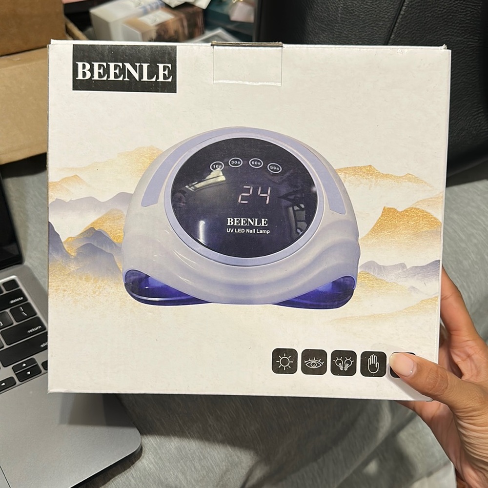 UV nail lamp. New in box